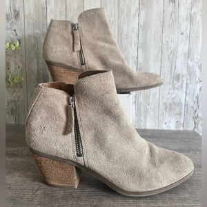 Frye Suede Ankle Boots Pointed Toe Size 6